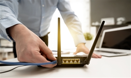 Các thiết bị được khuyến cáo kết nối dây mạng thay vì wifi